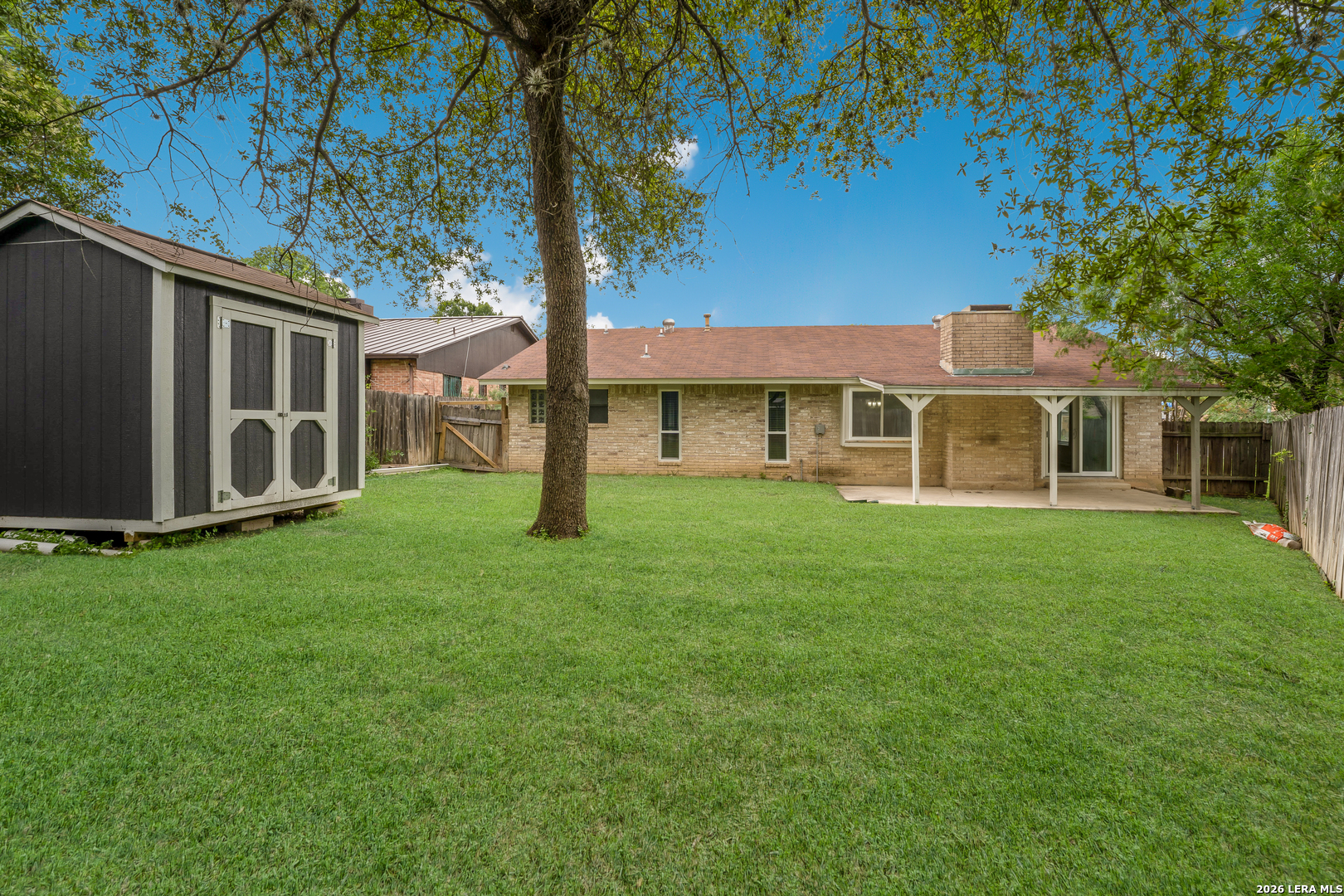 main property photo 24