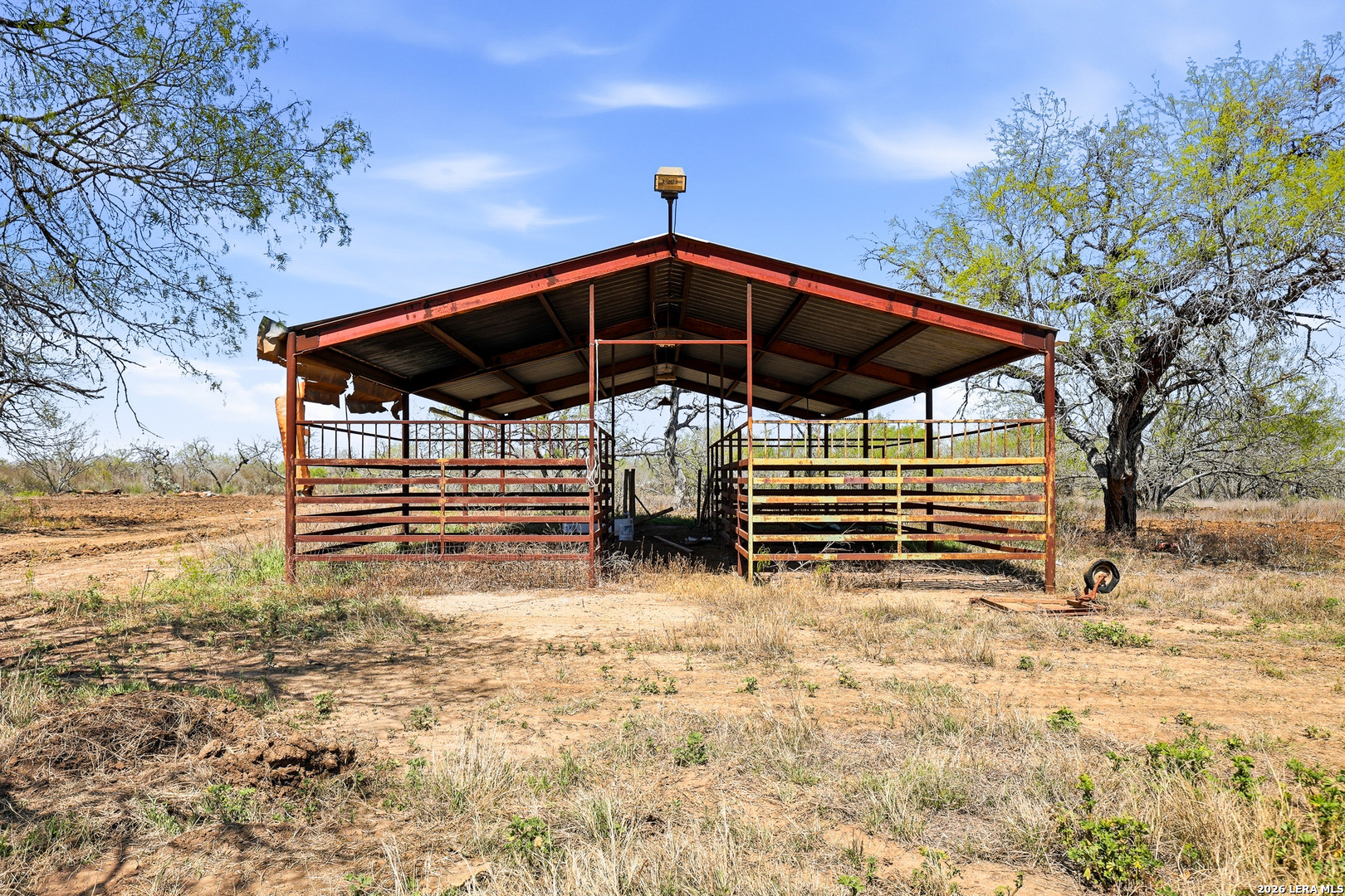 main property photo 24