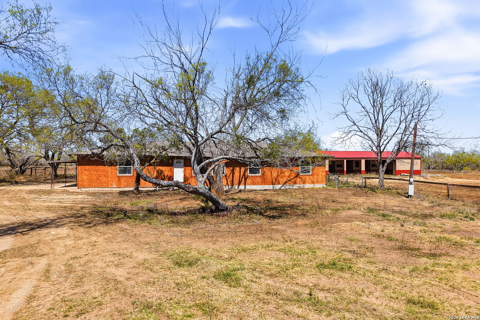 main property photo 41