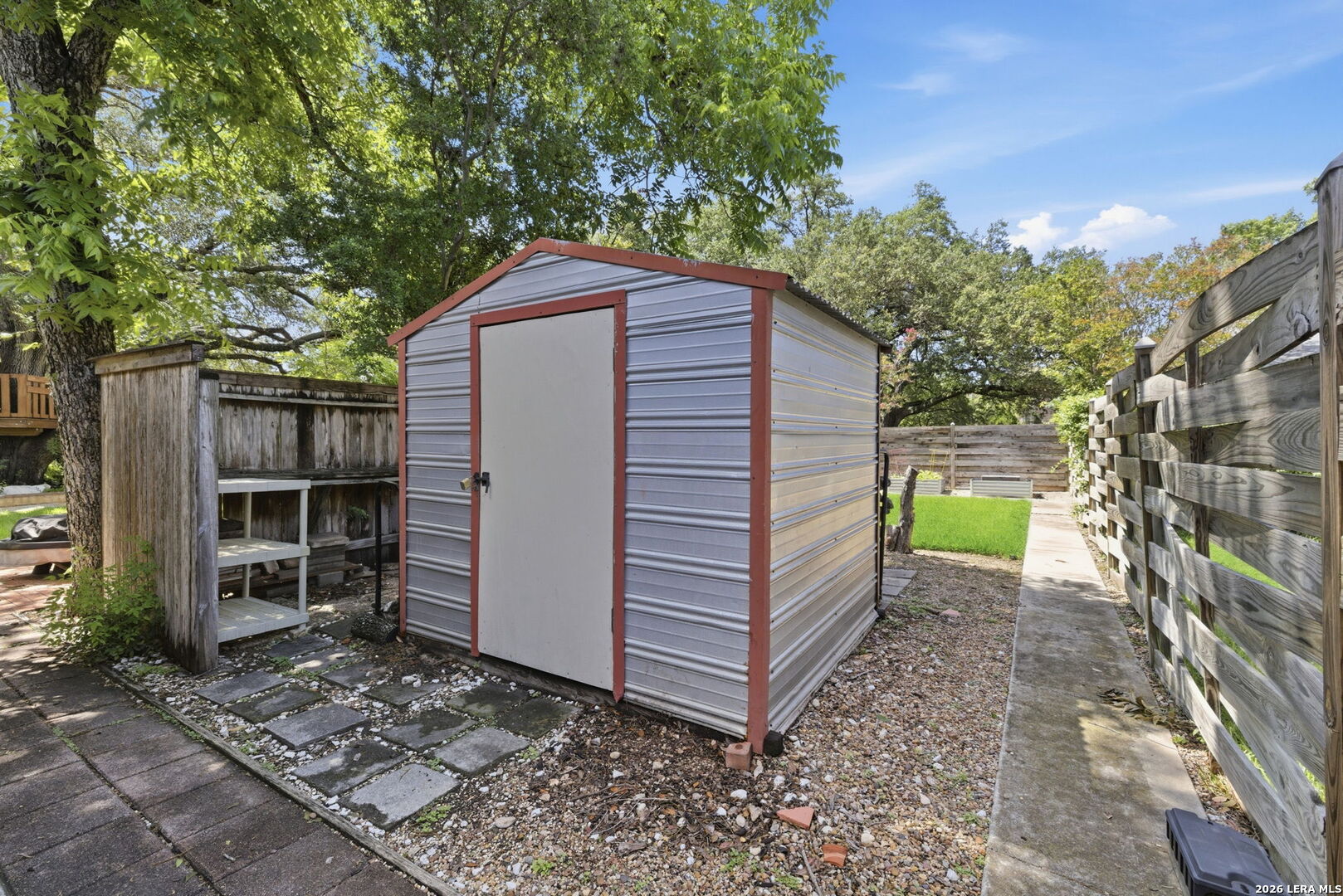 main property photo 54