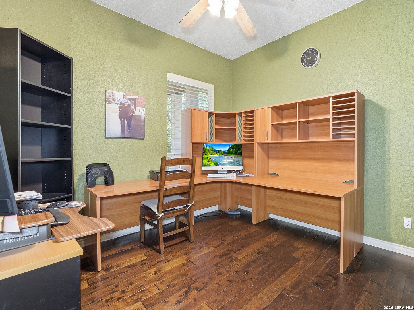 main property photo 18