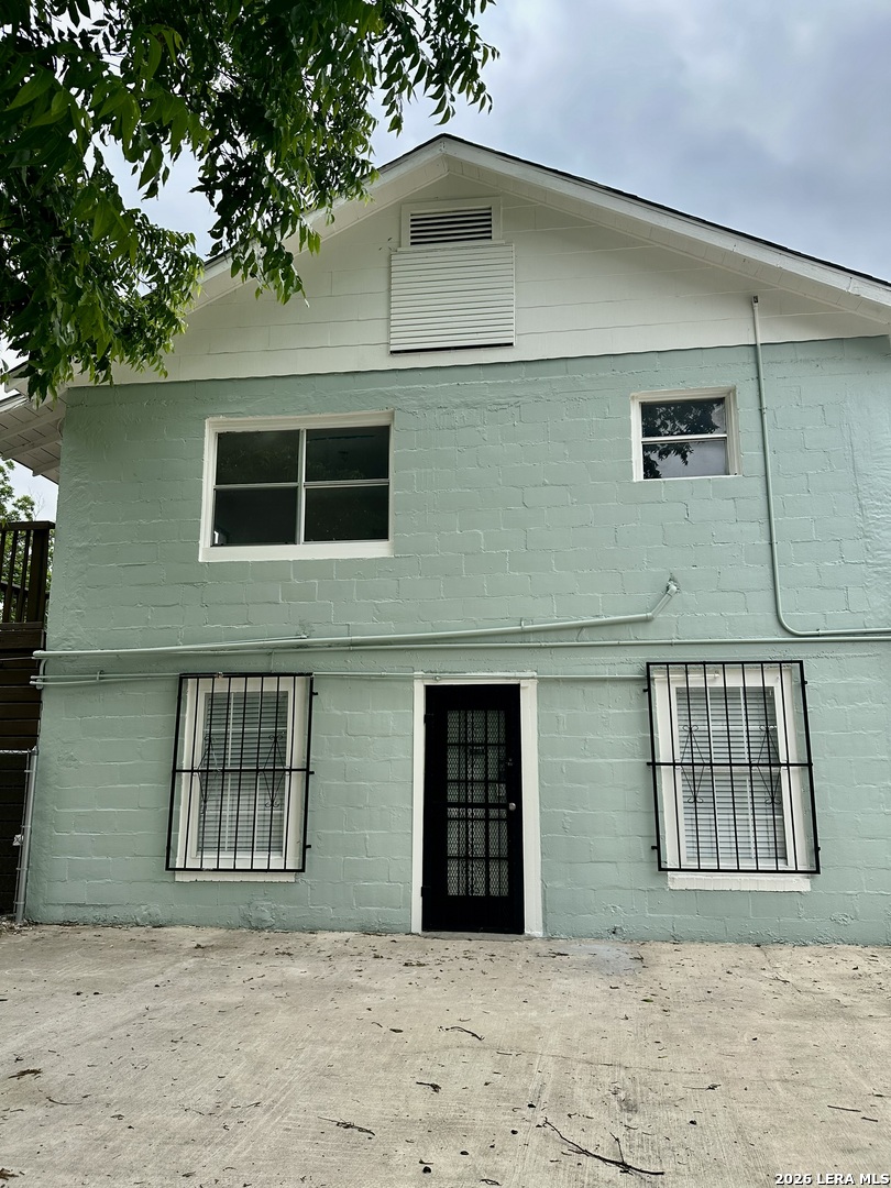 main property photo 10