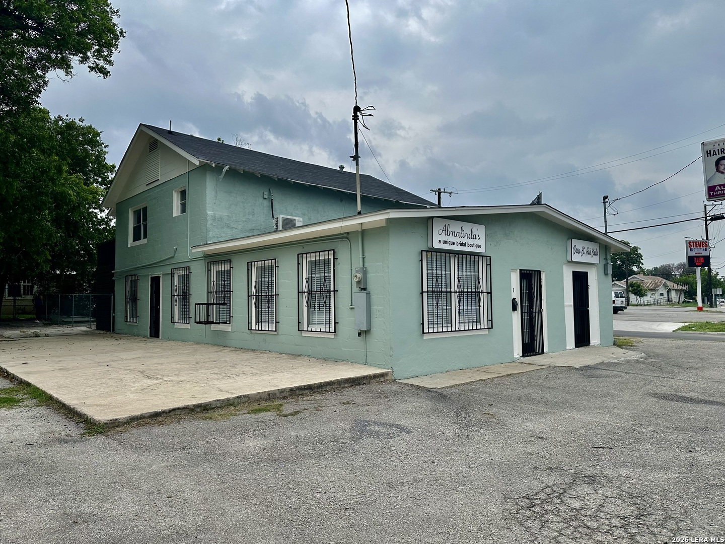 main property photo 11