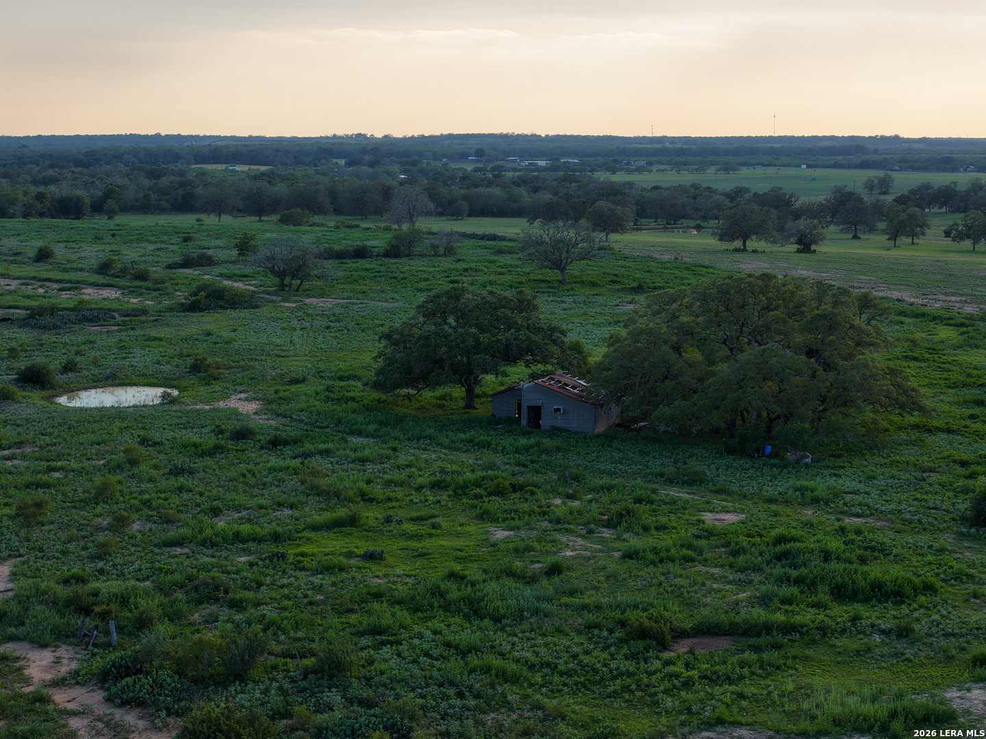main property photo 10