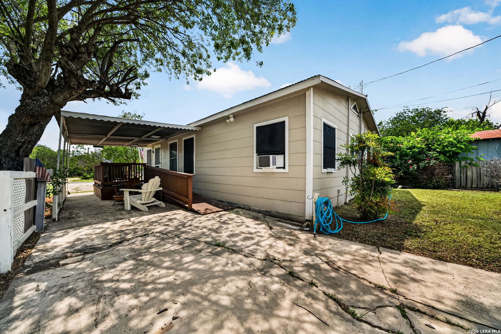 main property photo 24