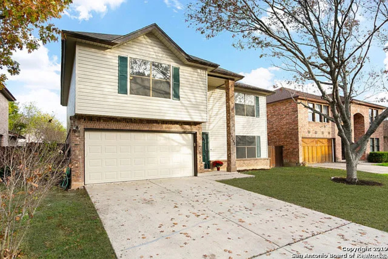 main property photo 2