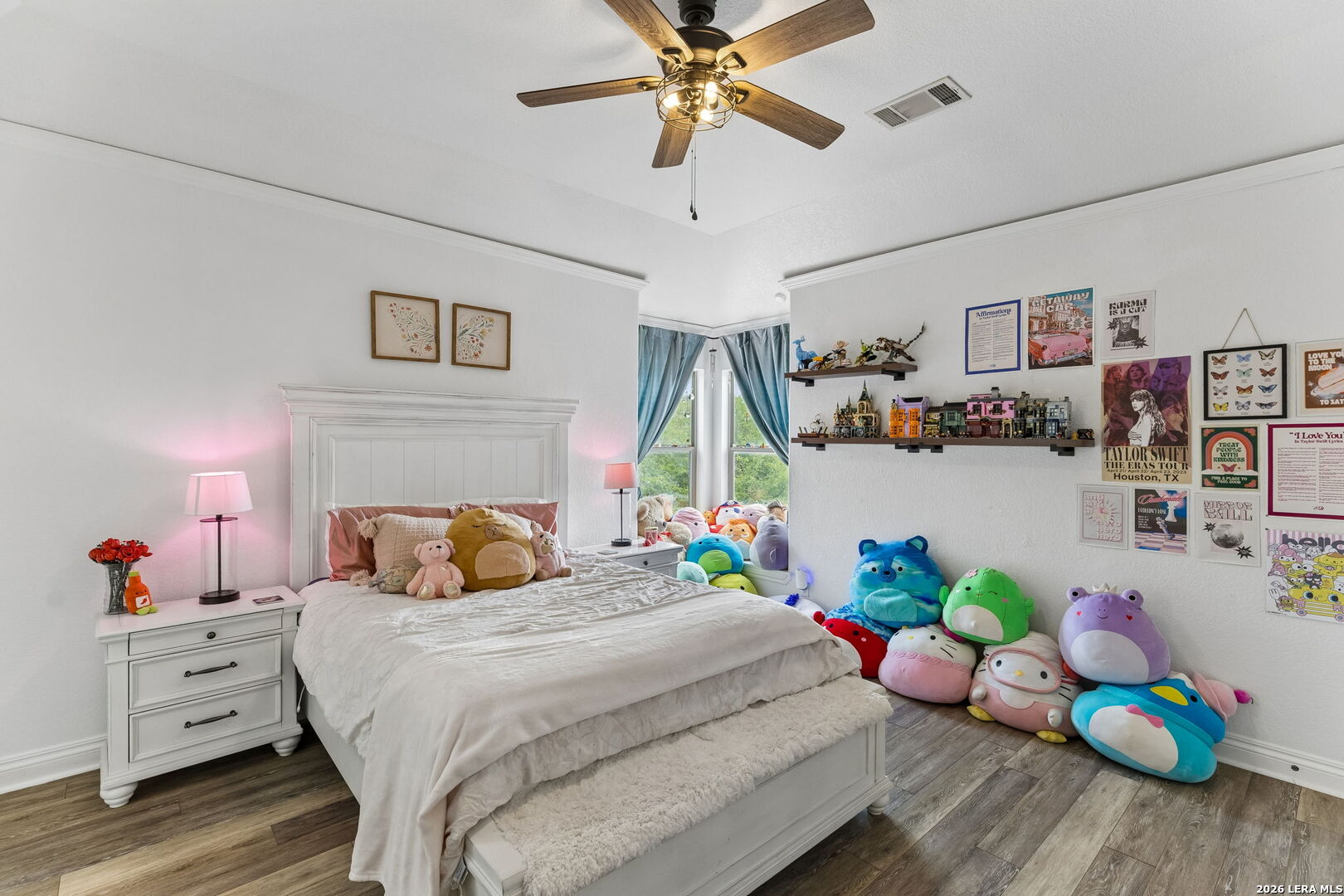 main property photo 50