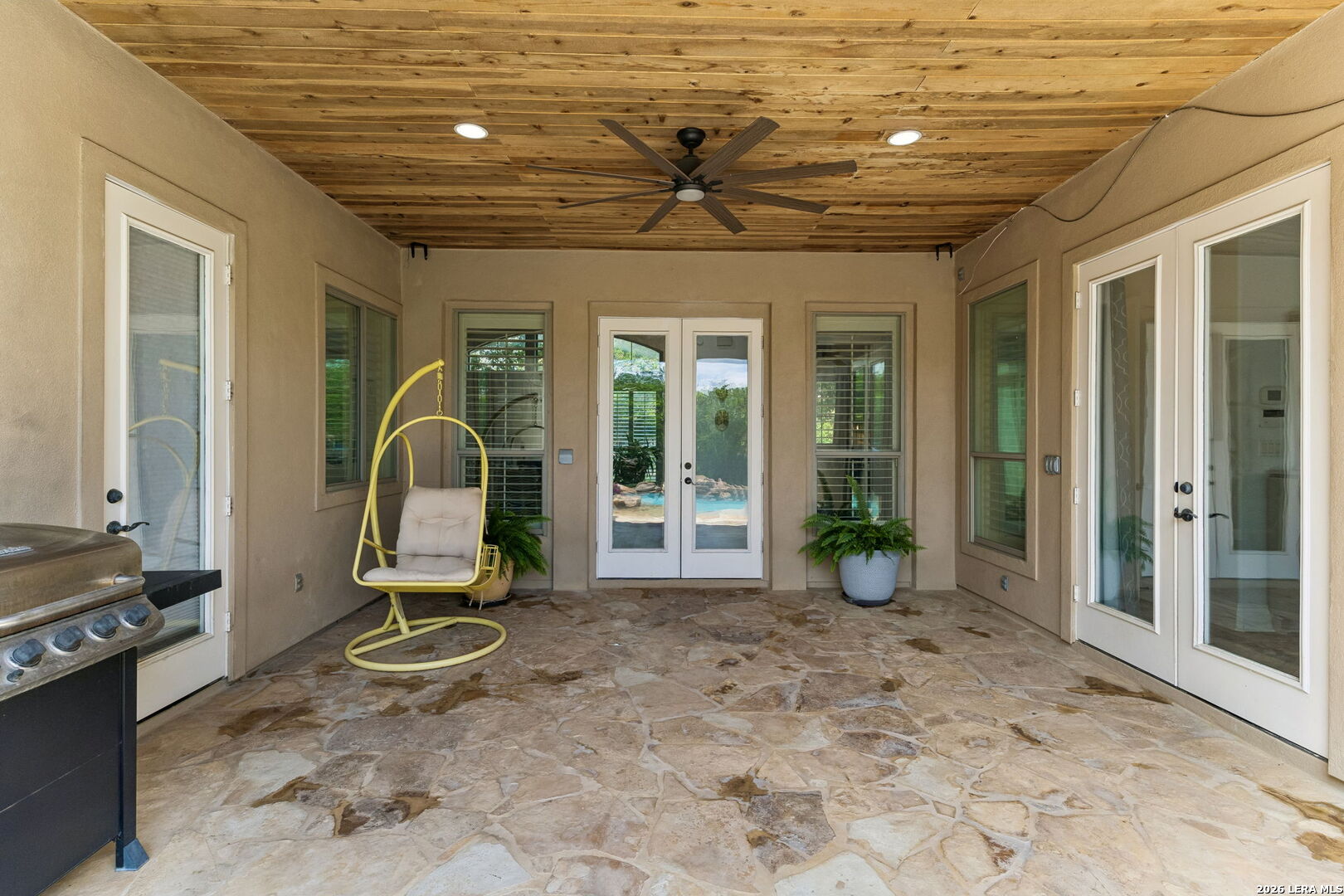 main property photo 58