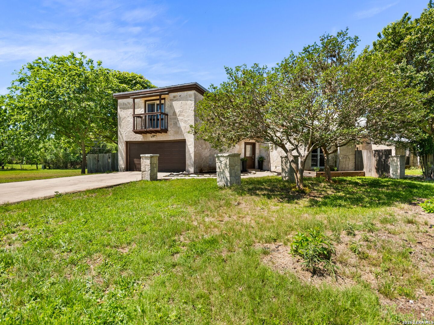 main property photo 38