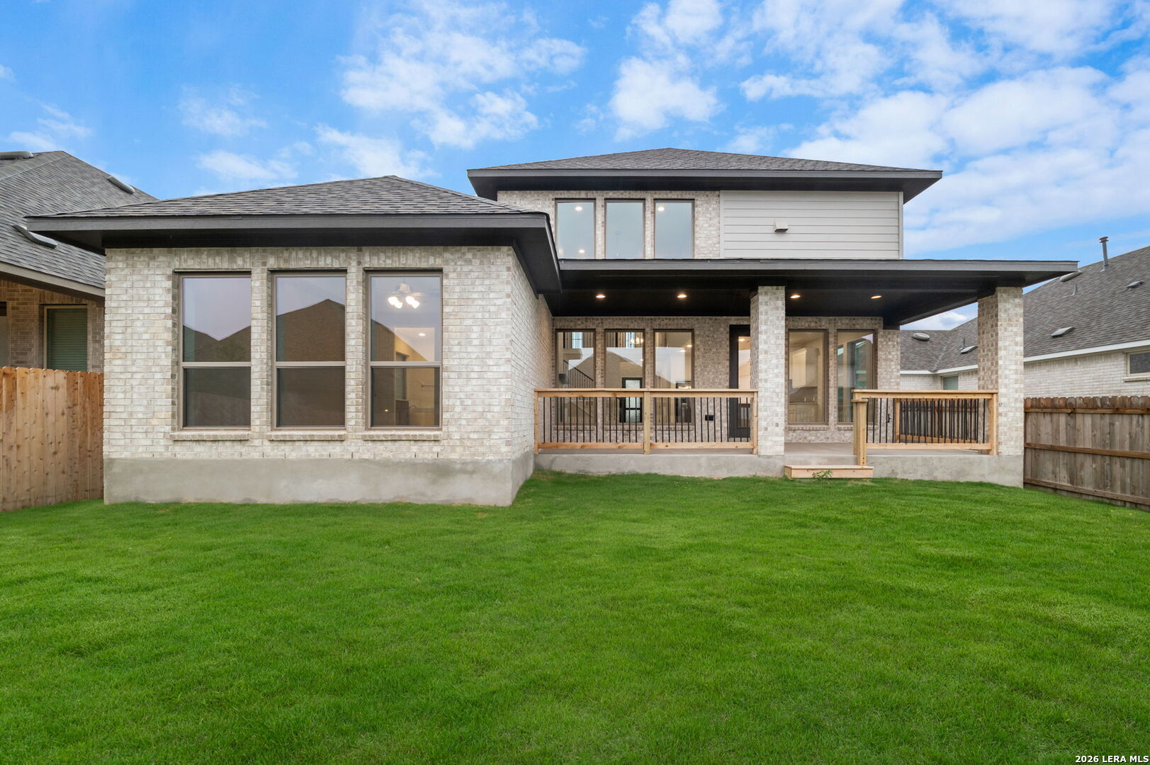 main property photo 33