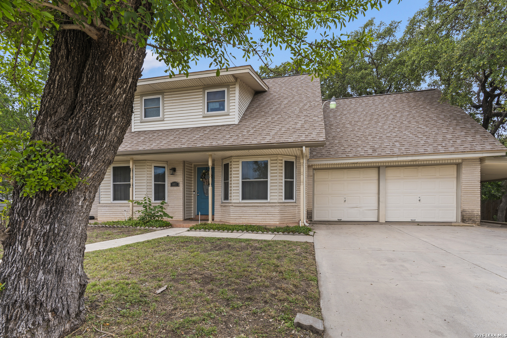 main property photo 13