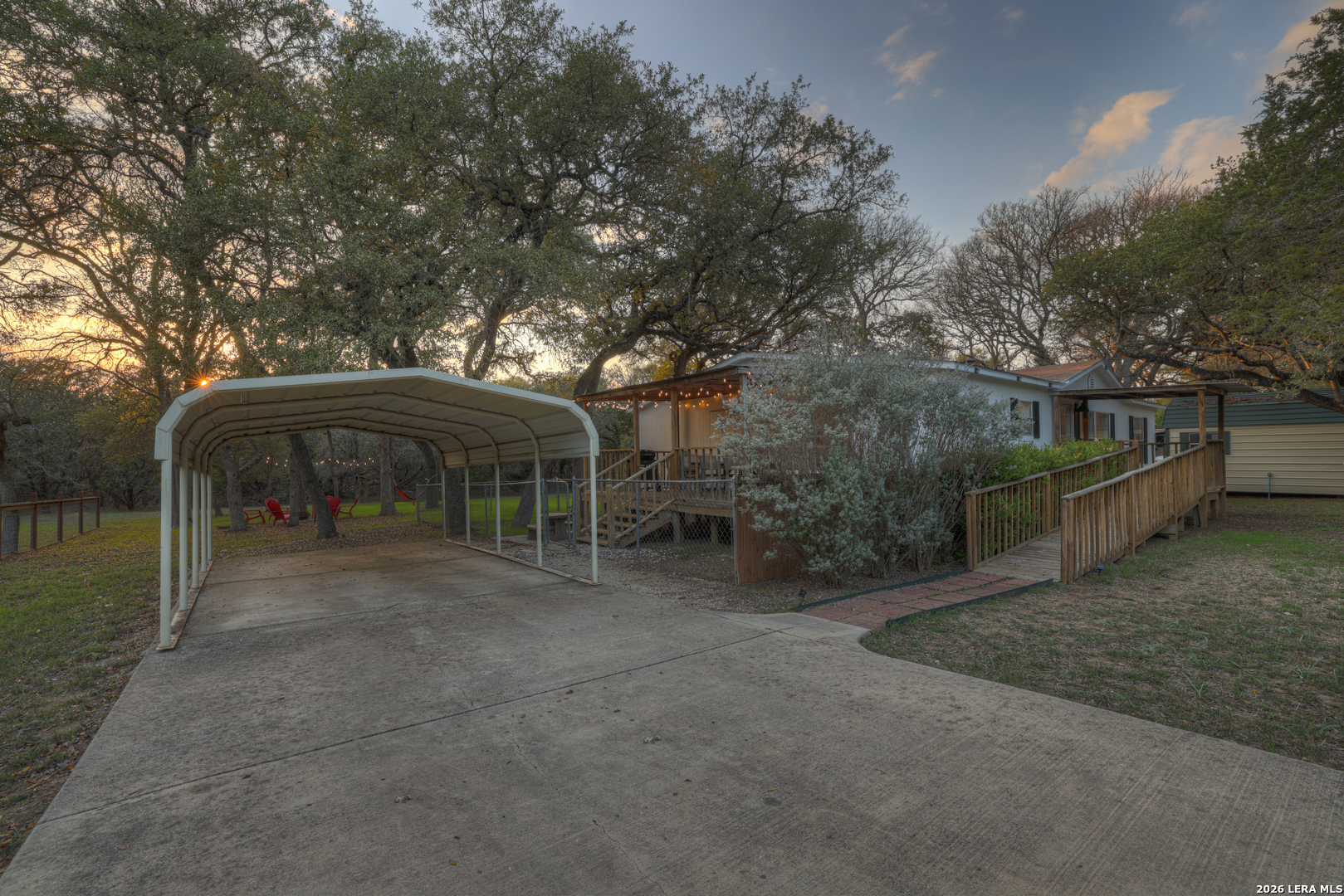 main property photo 20