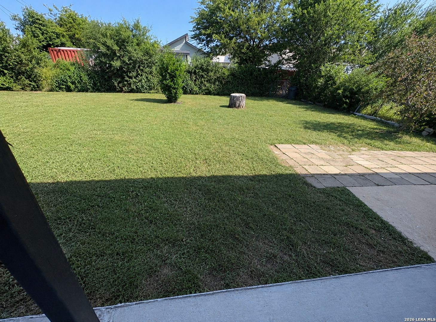 main property photo 34