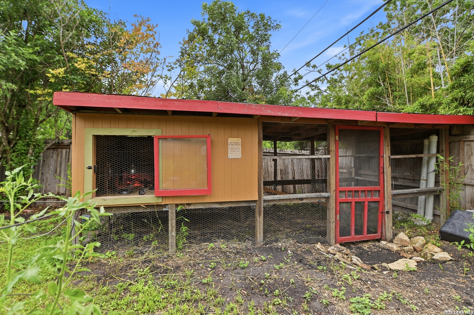 main property photo 38