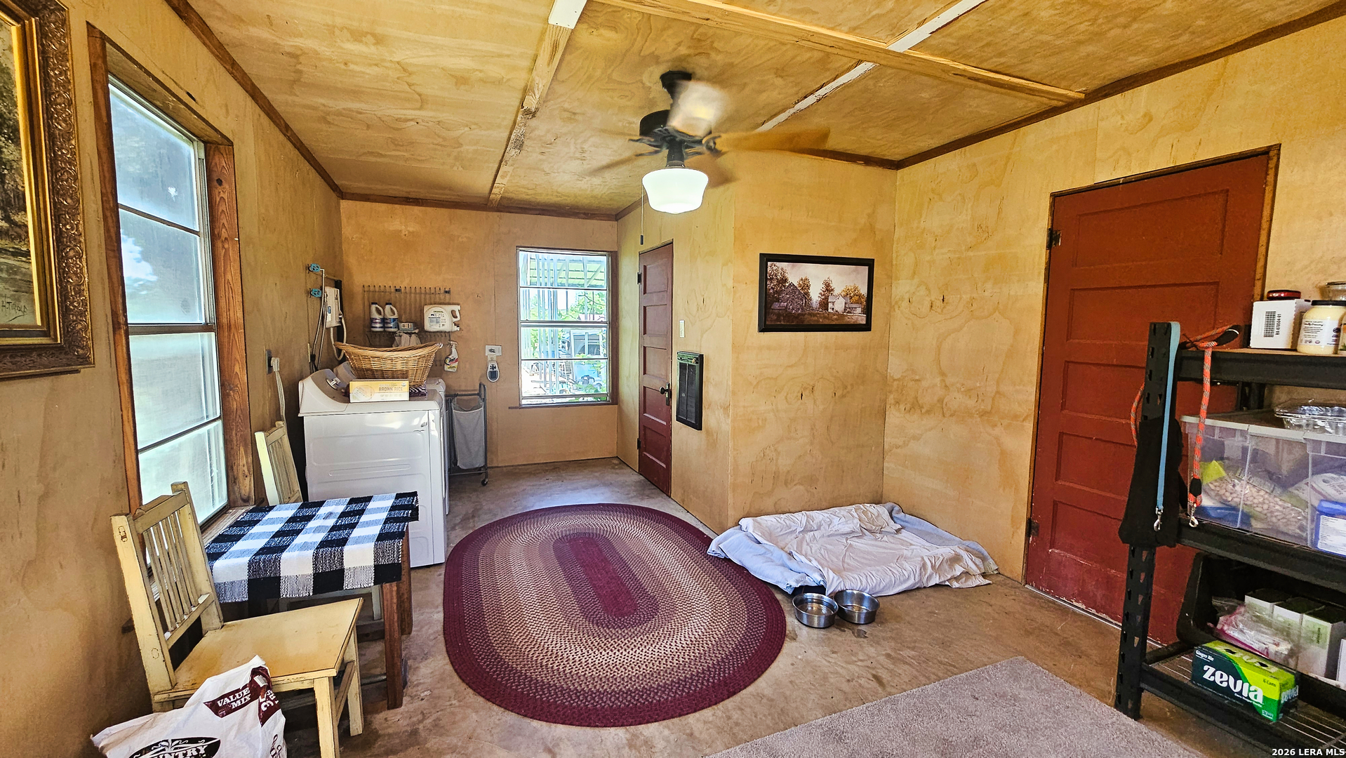 main property photo 37