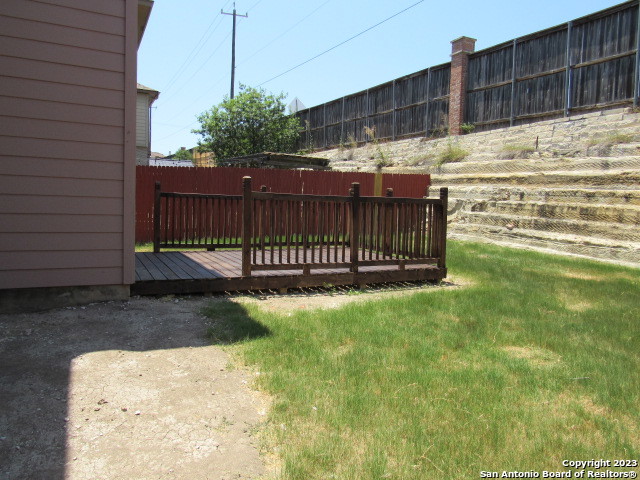 main property photo 19