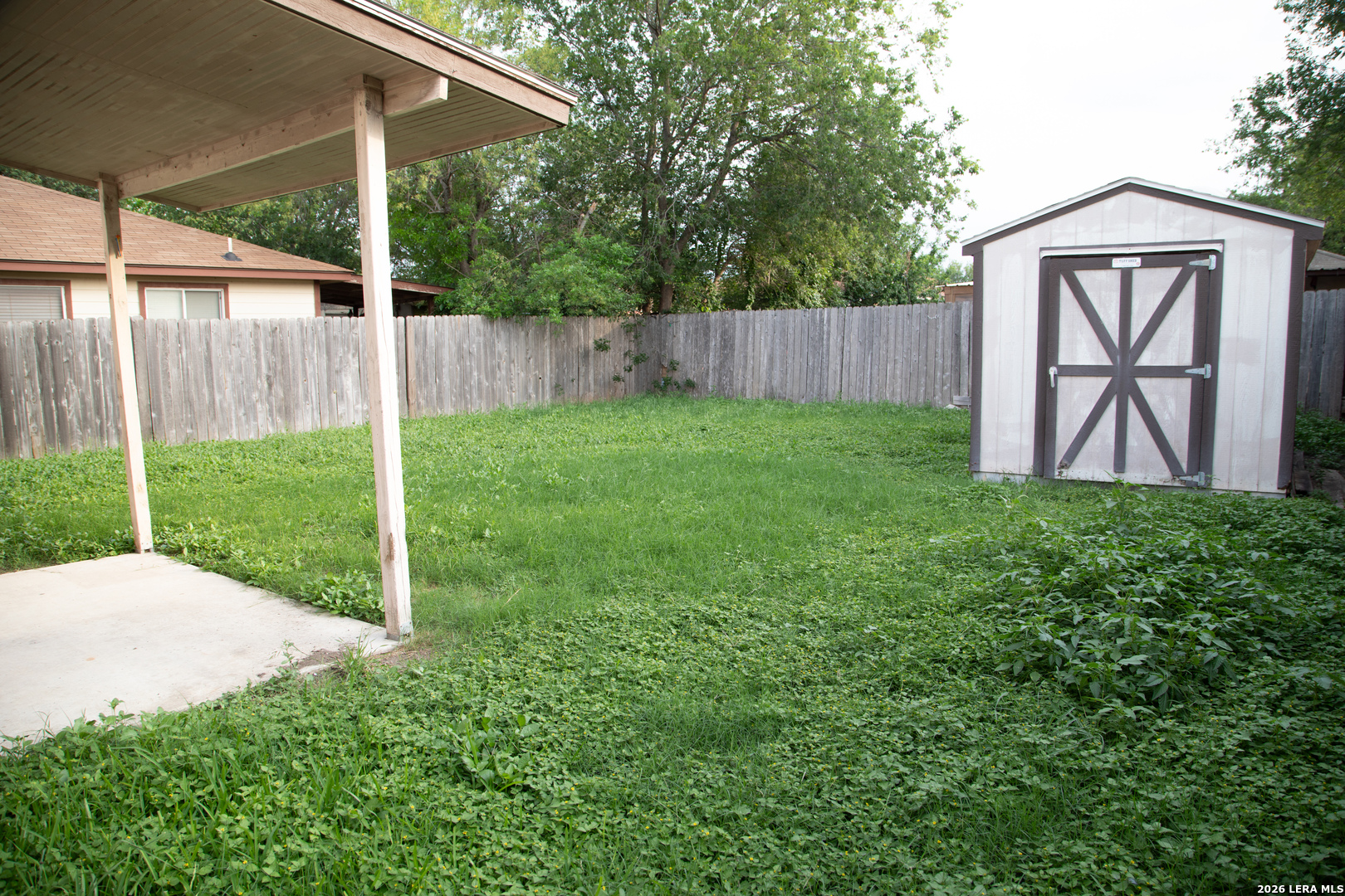 main property photo 17