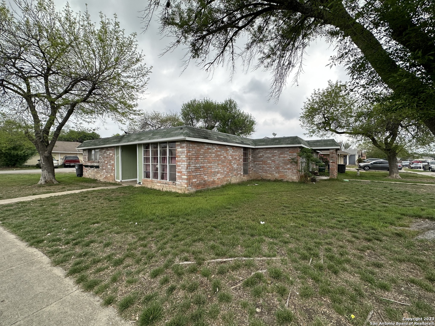 main property photo 1