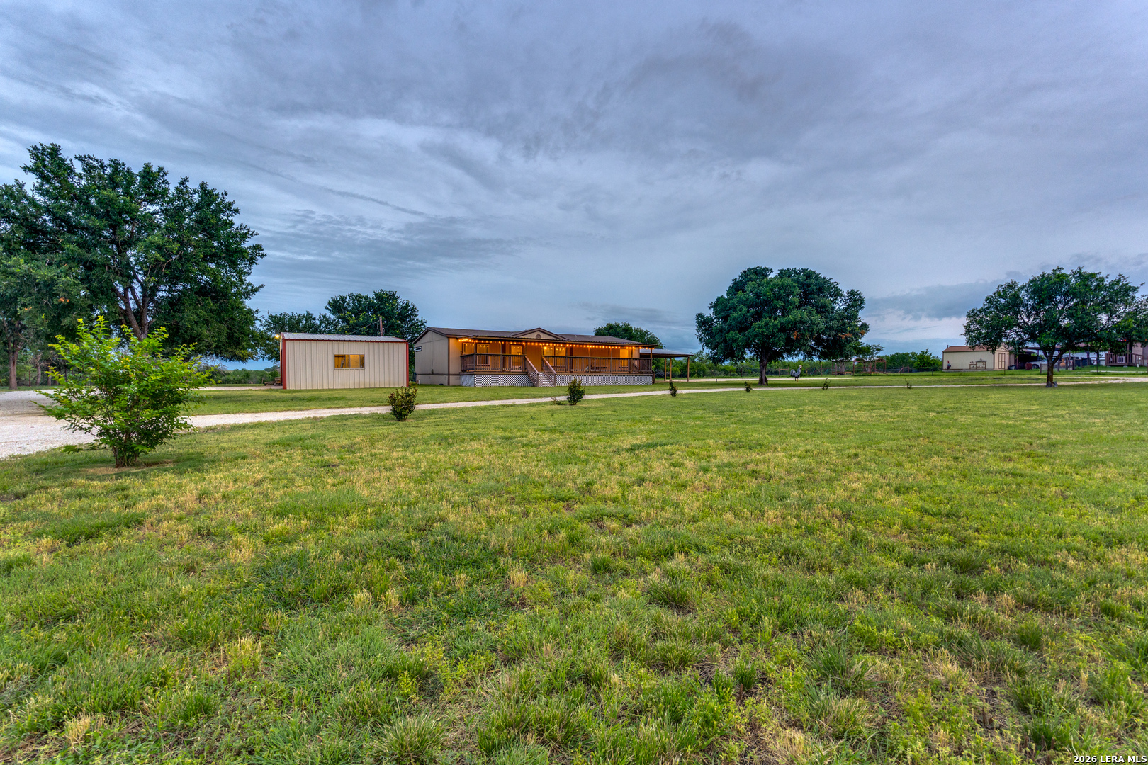 main property photo 4