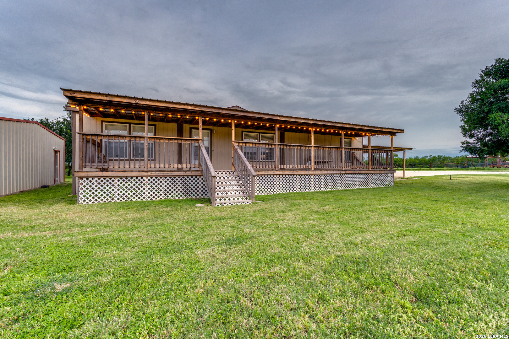 main property photo 7