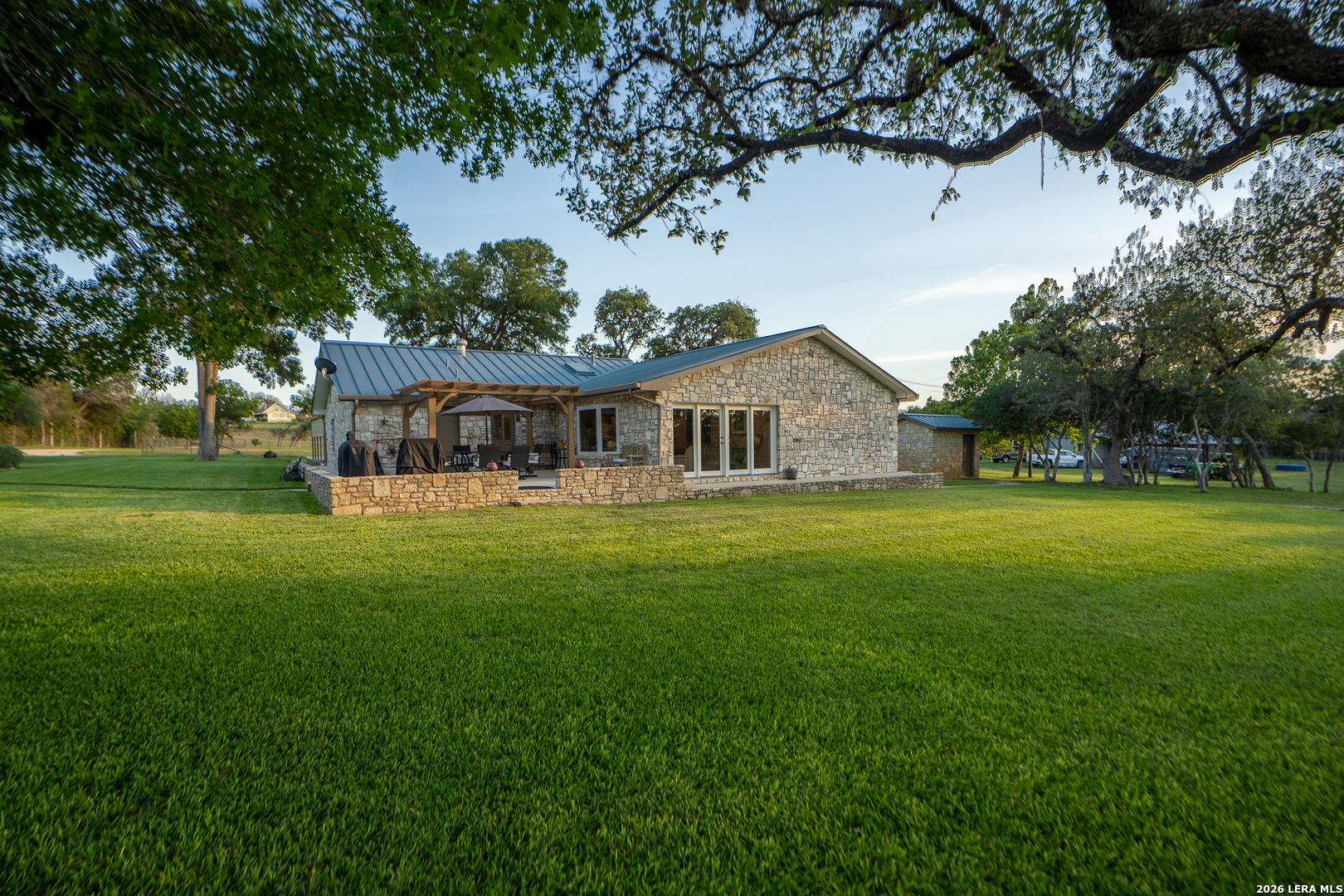 main property photo 51