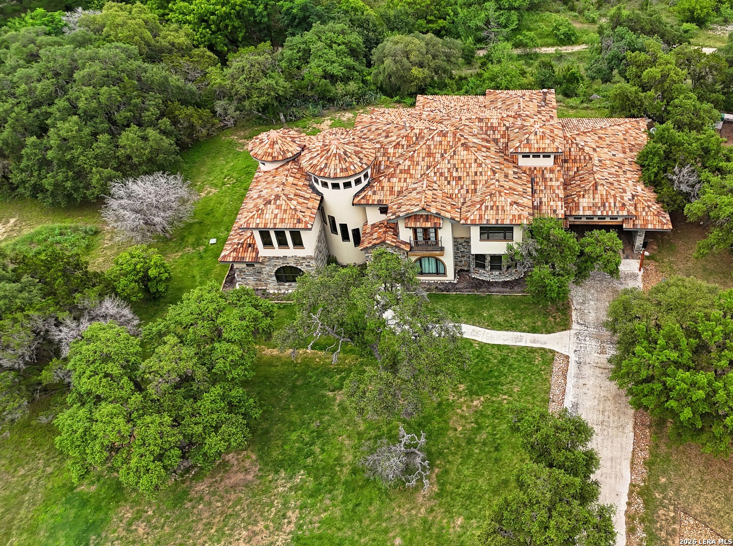 main property photo 50