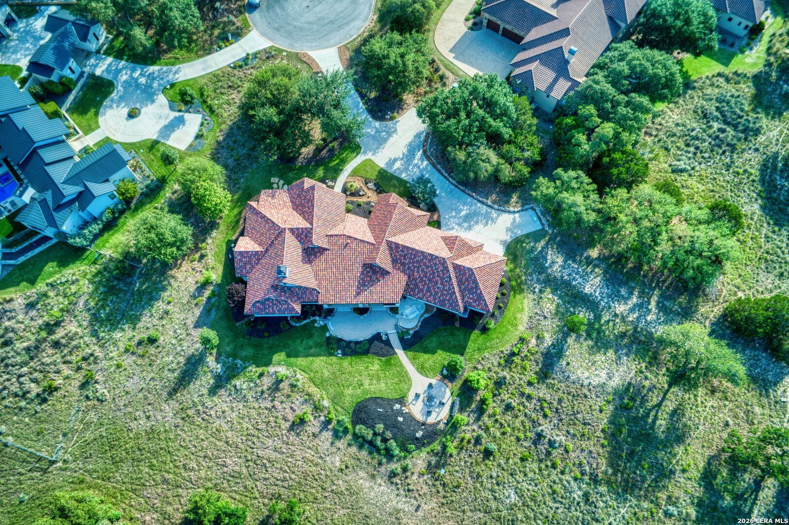 main property photo 14