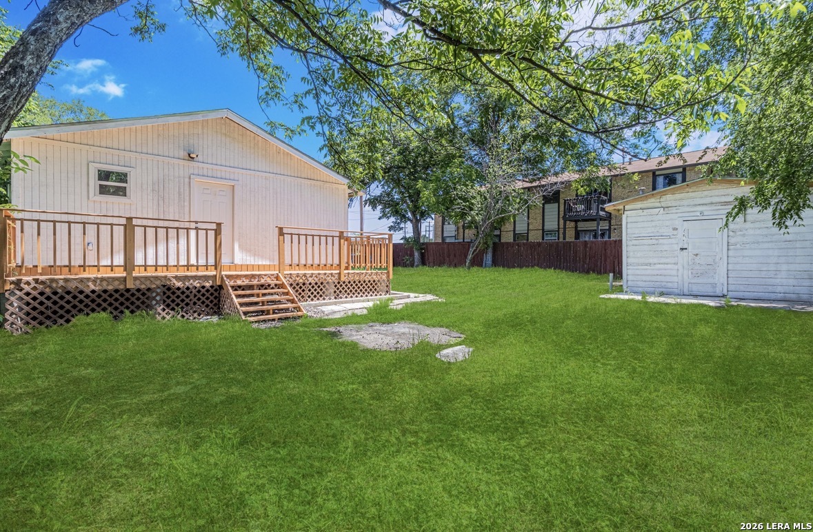 main property photo 16
