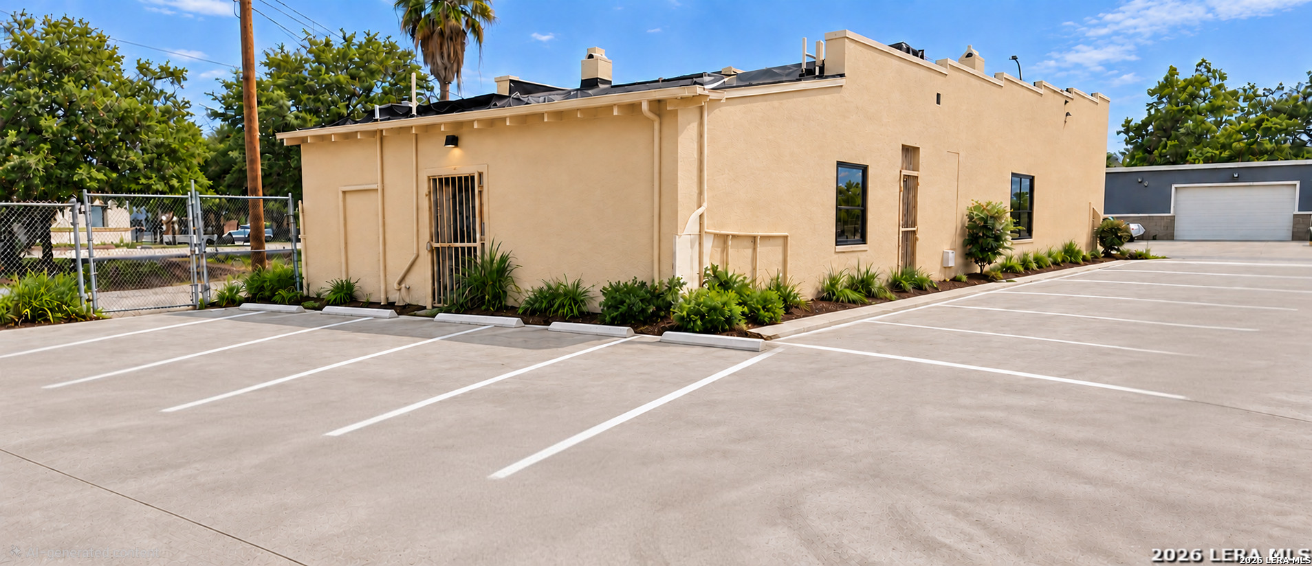 main property photo 23