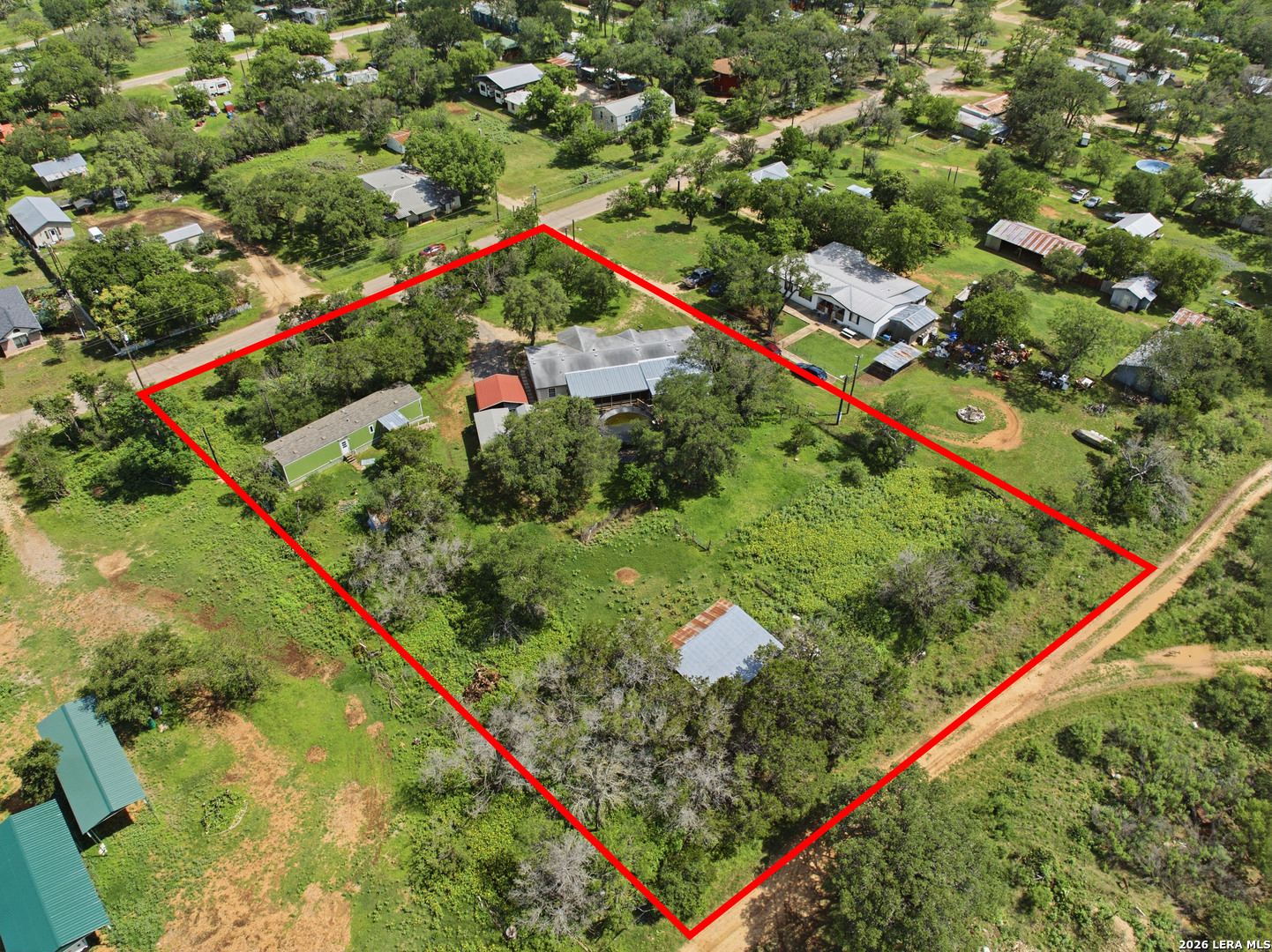 main property photo 41