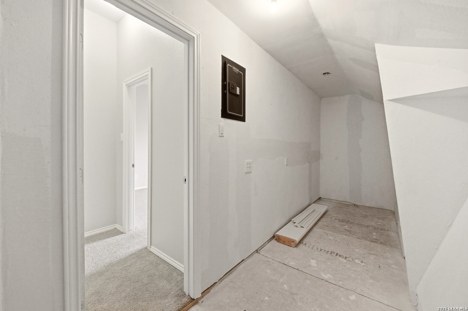 main property photo 58