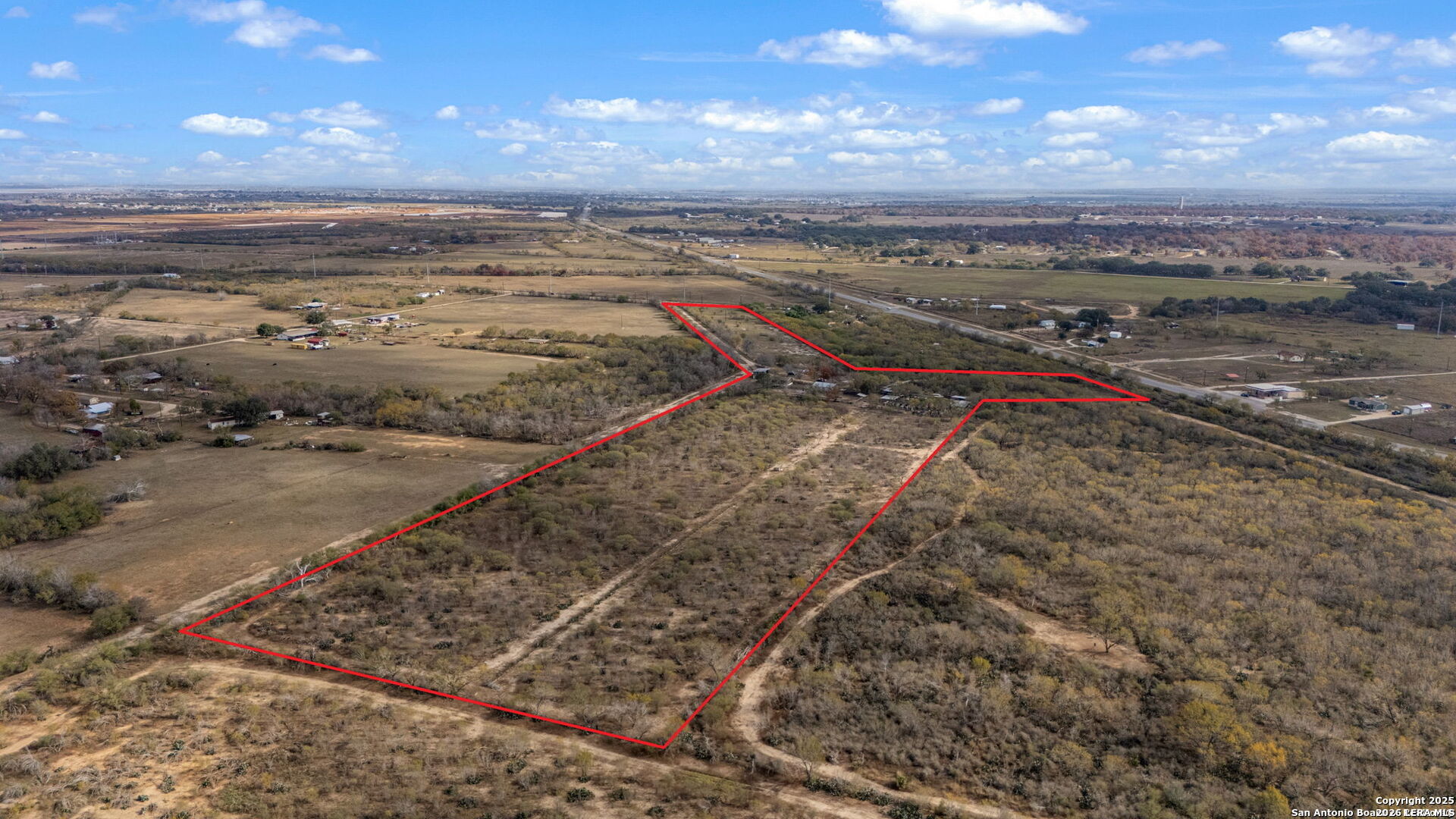 main property photo 3