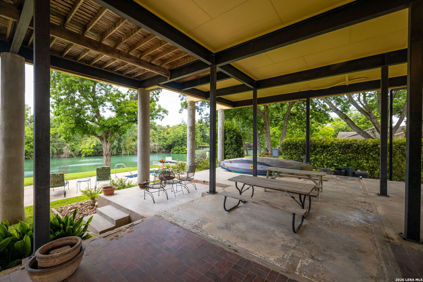 main property photo 36