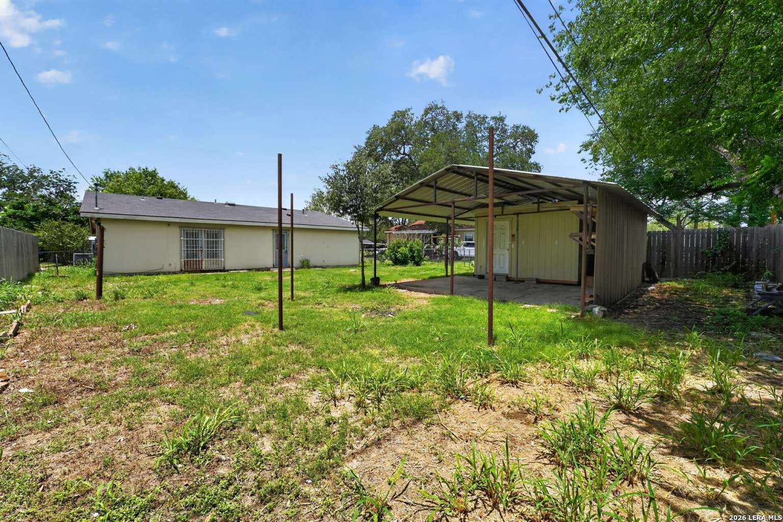 main property photo 30