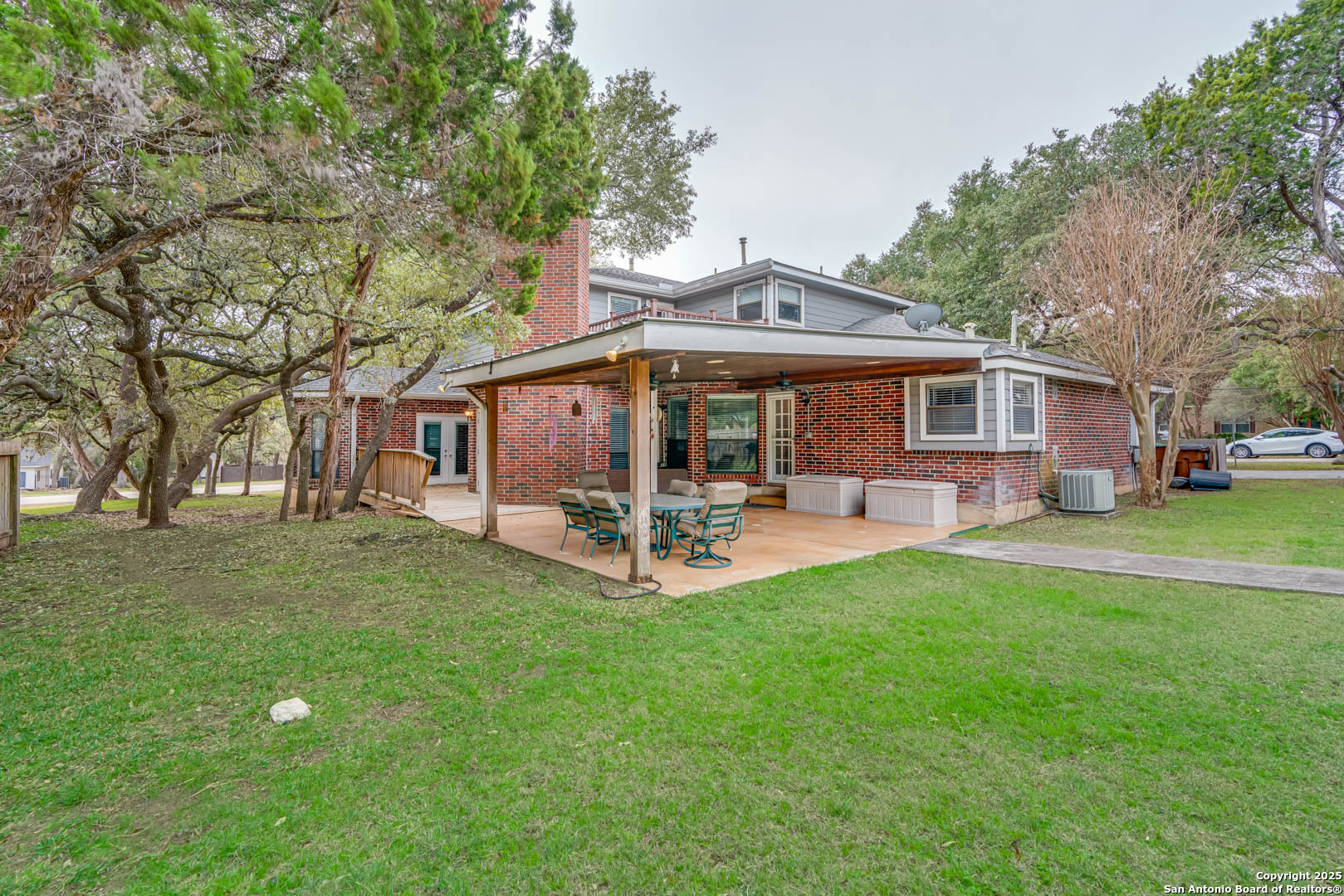main property photo 24