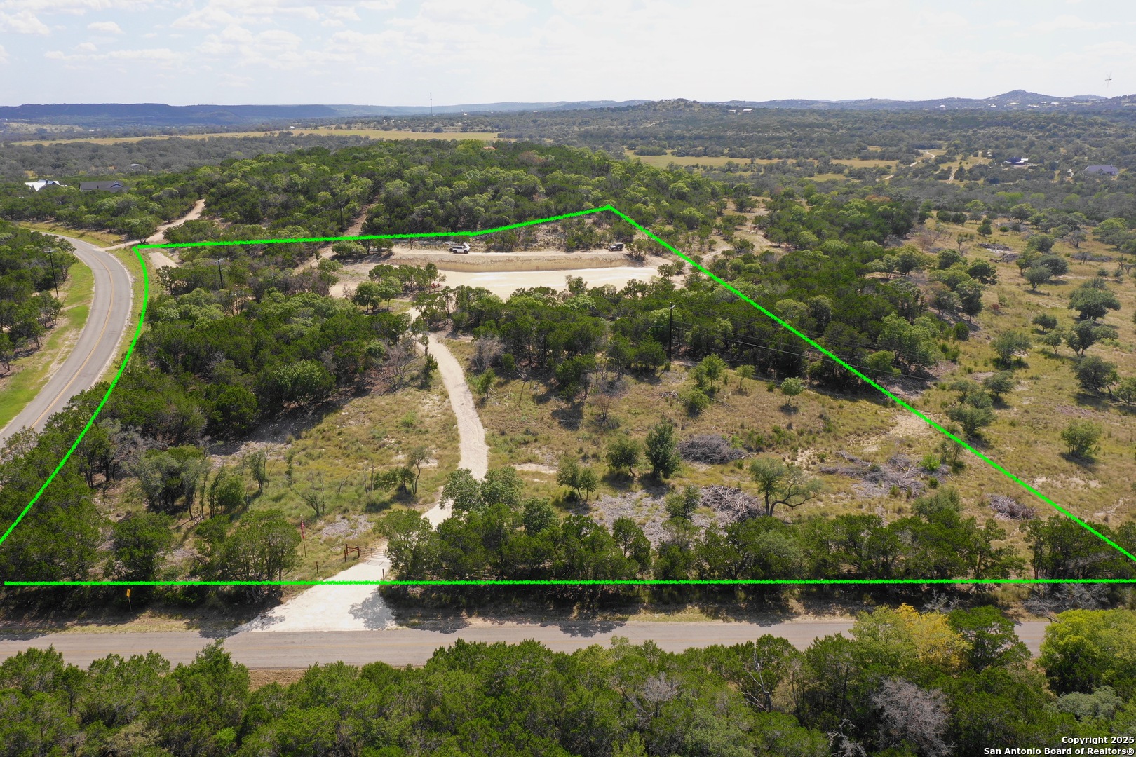 main property photo 31
