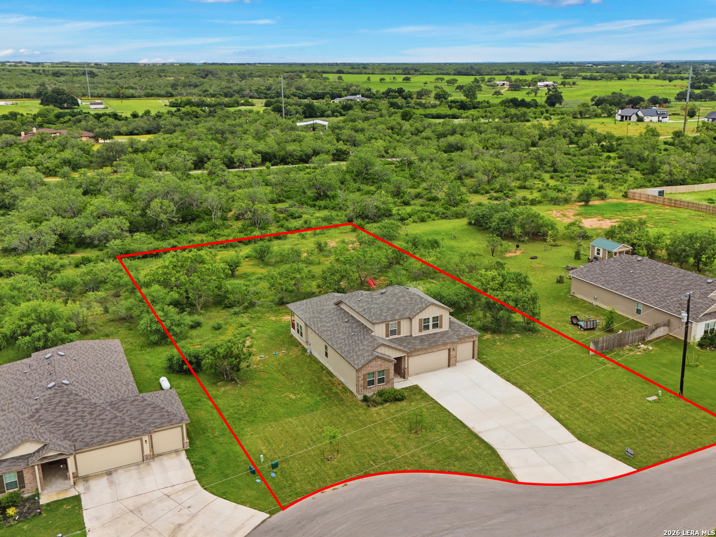 main property photo 29