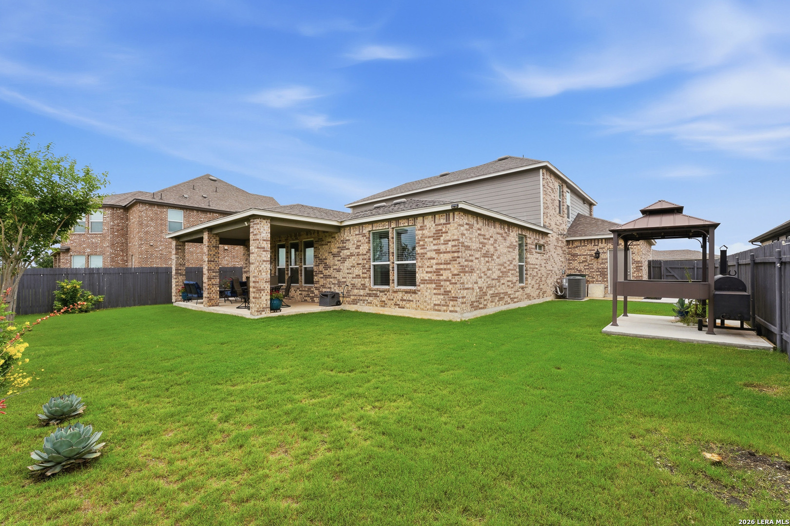main property photo 45