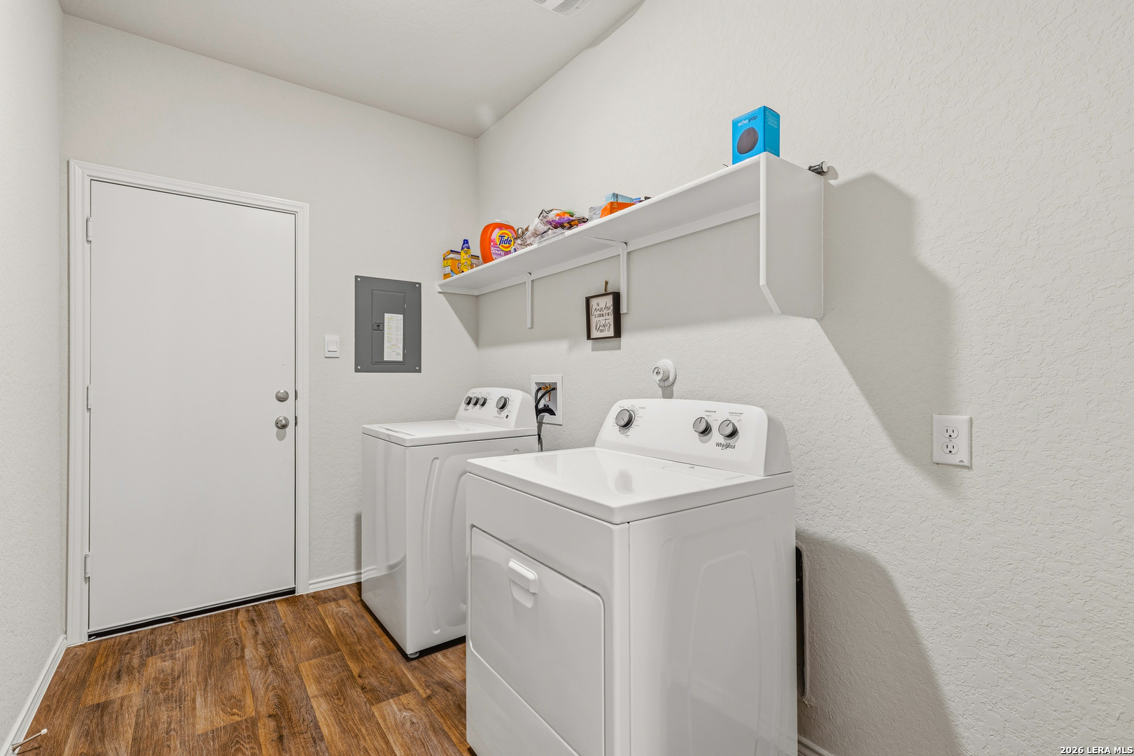 main property photo 19