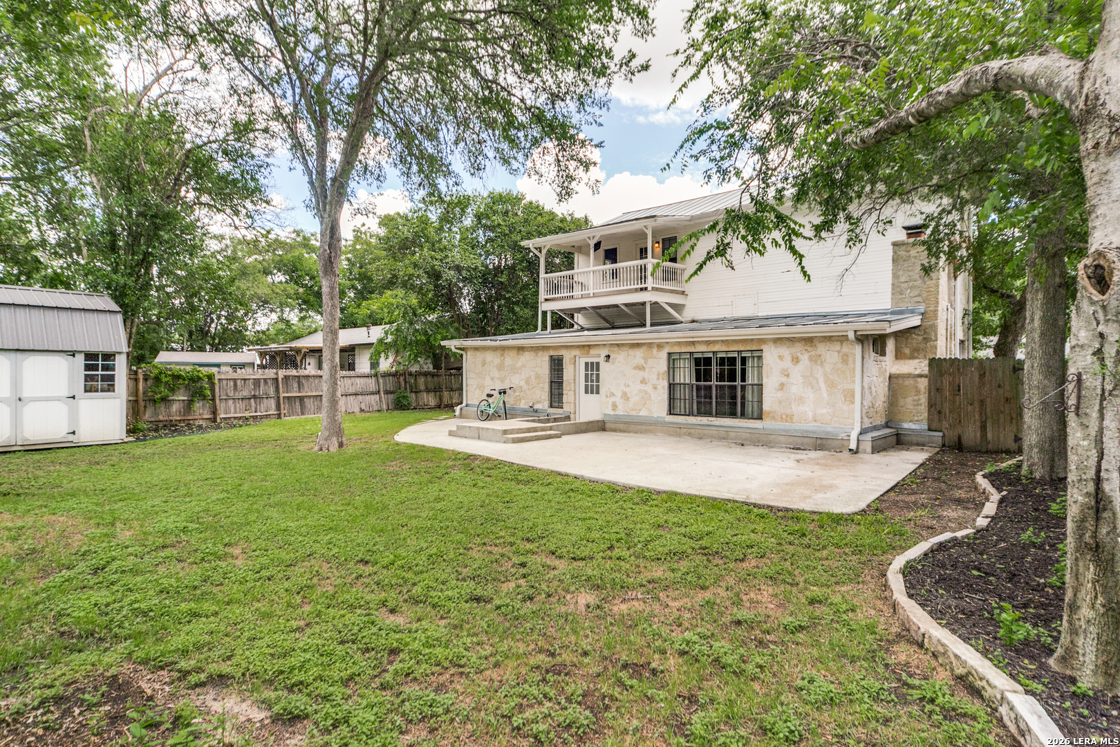main property photo 29