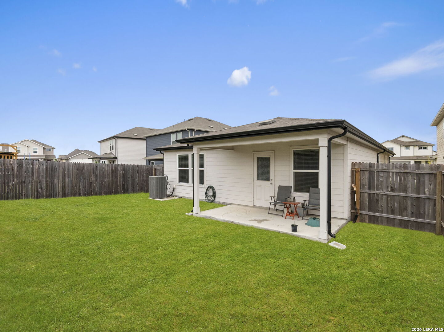 main property photo 22