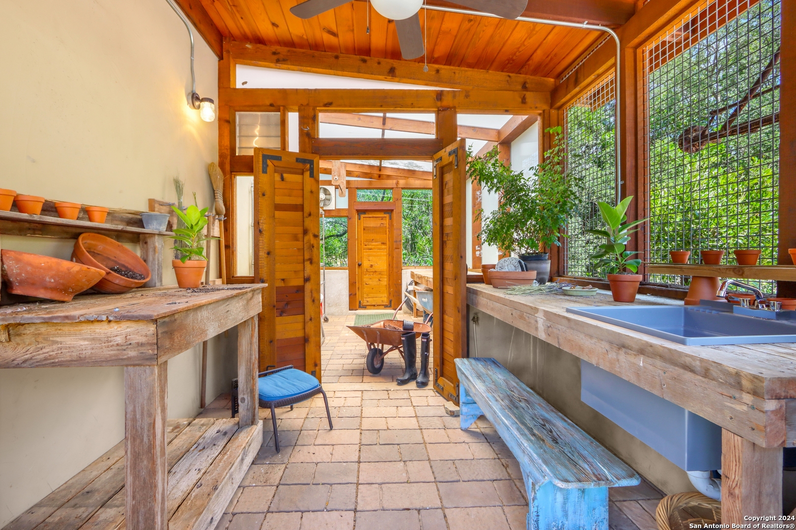 main property photo 59