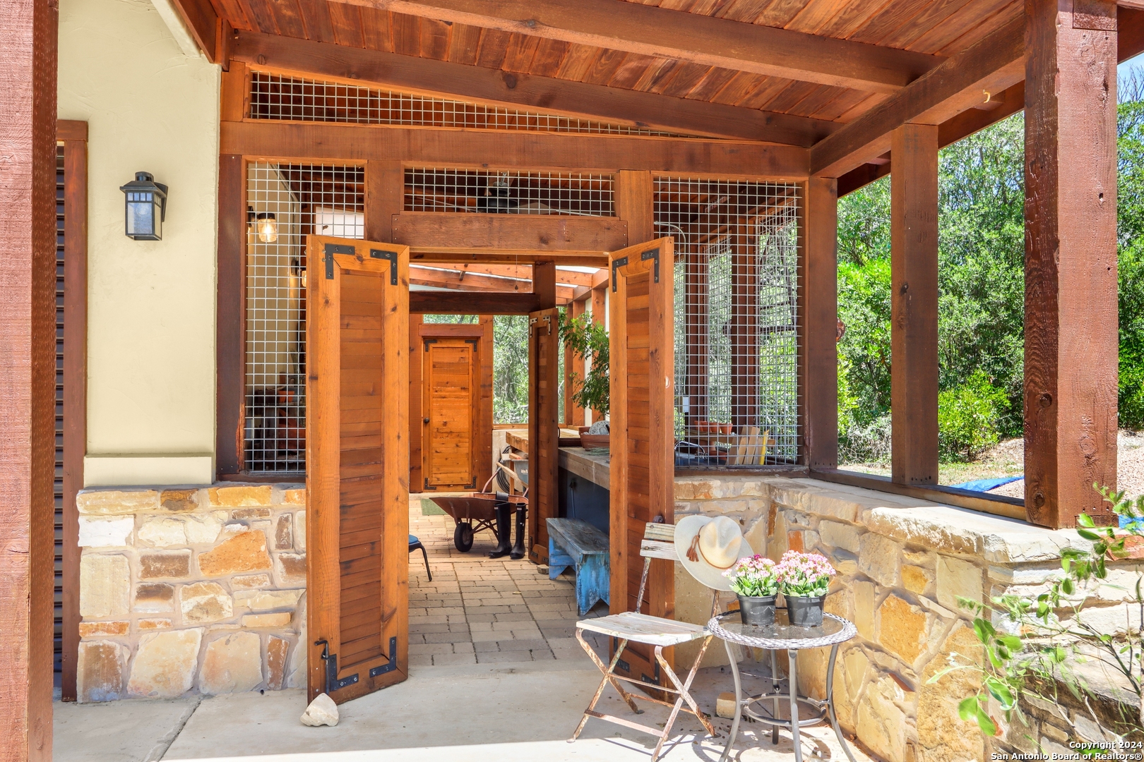 main property photo 61
