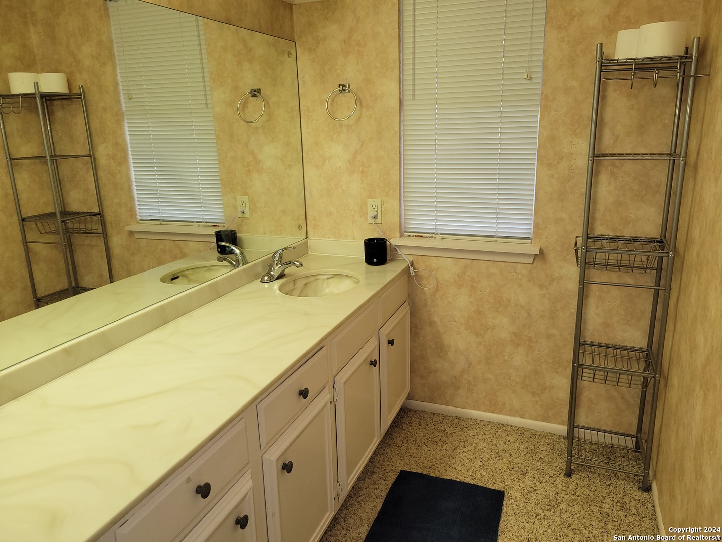 main property photo 84