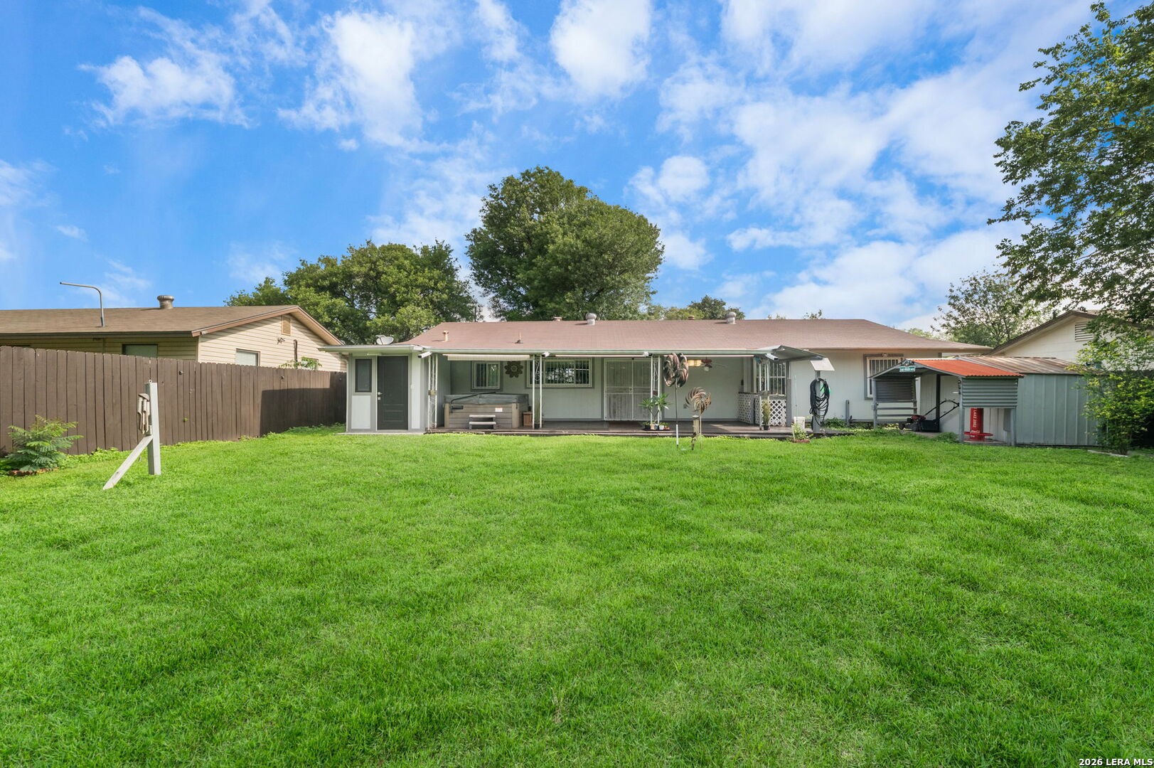 main property photo 22