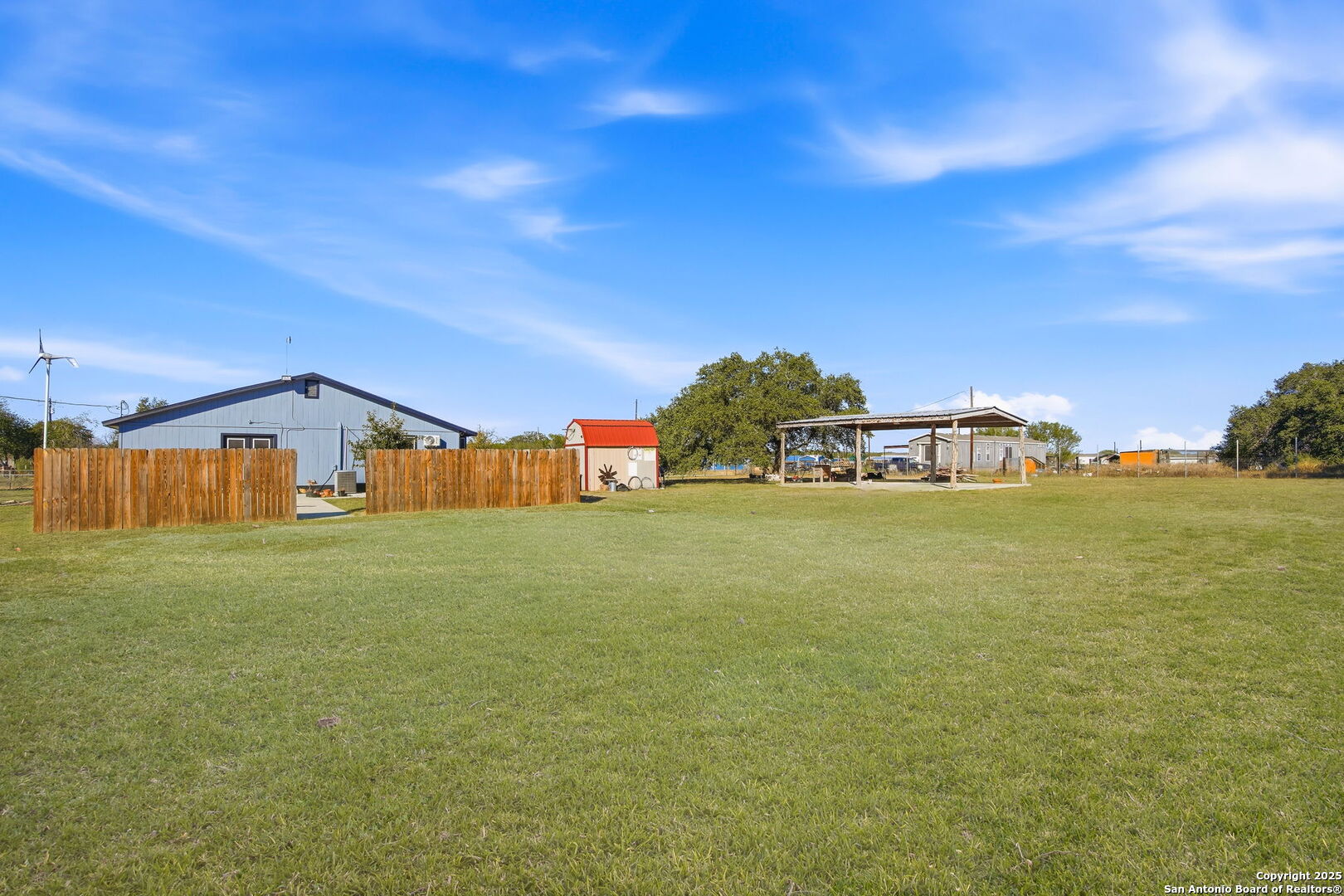 main property photo 34