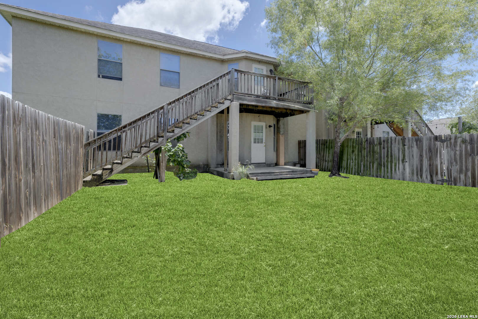 main property photo 25