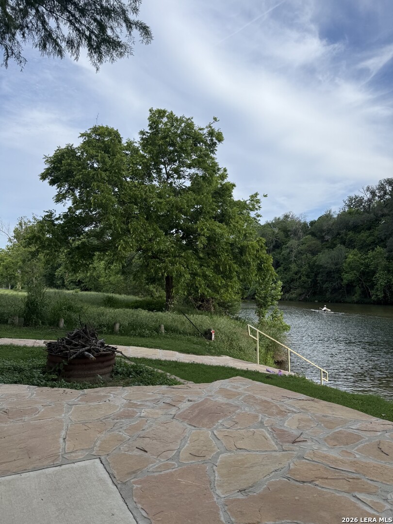main property photo 20