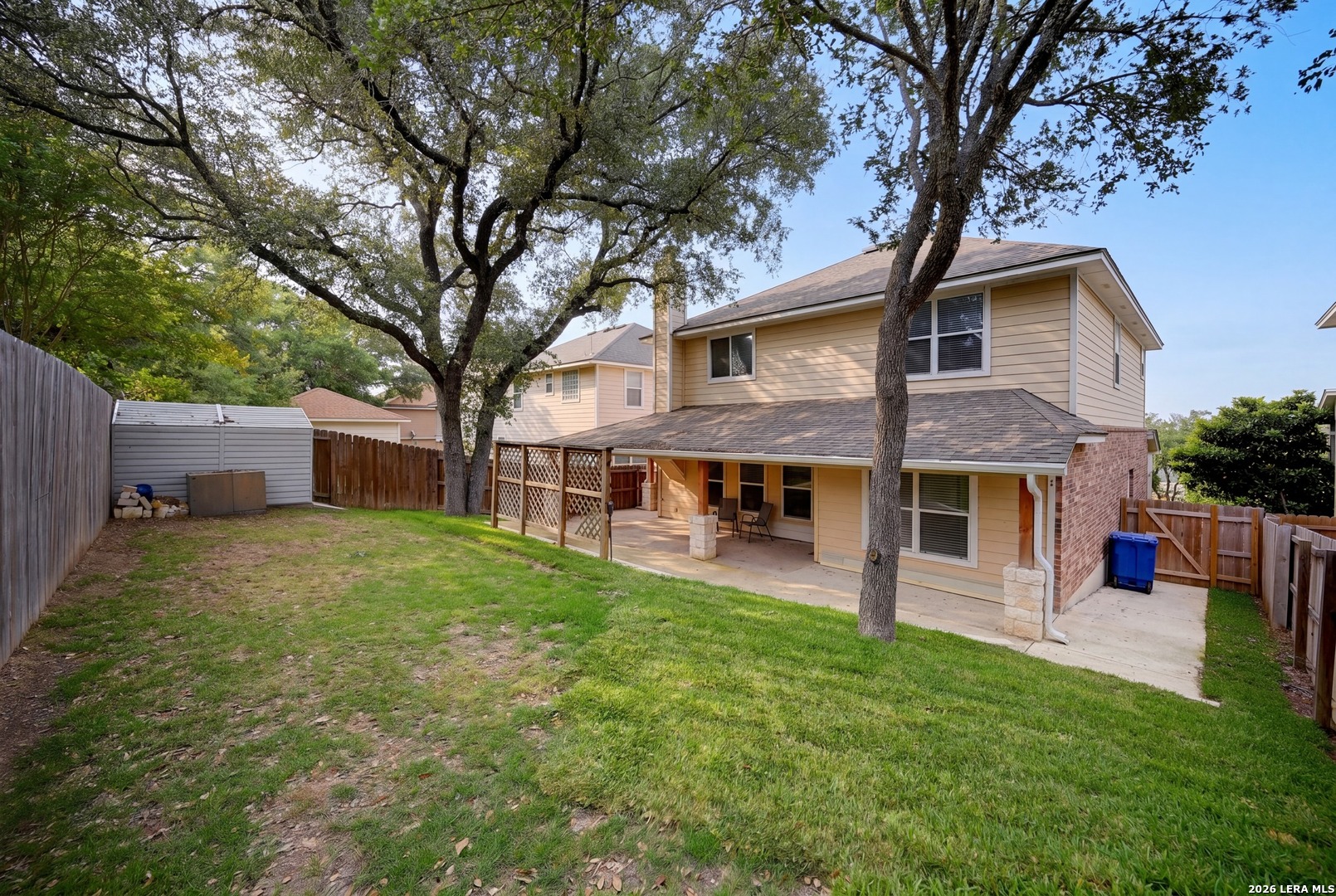 main property photo 33