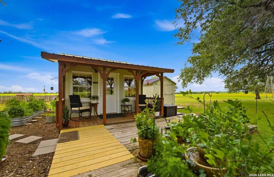 main property photo 22